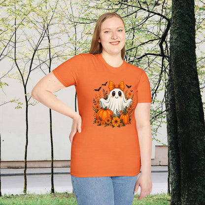 Cute Ghost Halloween T-Shirt – Pumpkin & Floral Graphic Tee for Women, Fall Aesthetic Spooky Season Shirt